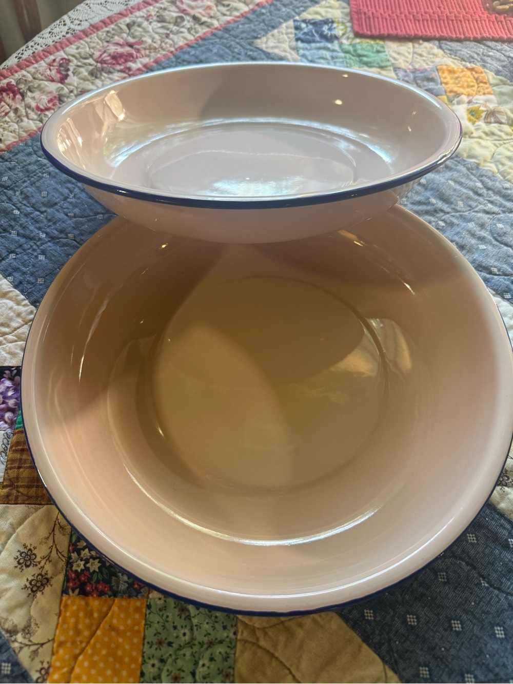 Vintage Acorn USA Enamelware Bowls Set of 2 Cream Blue Rim 24cm